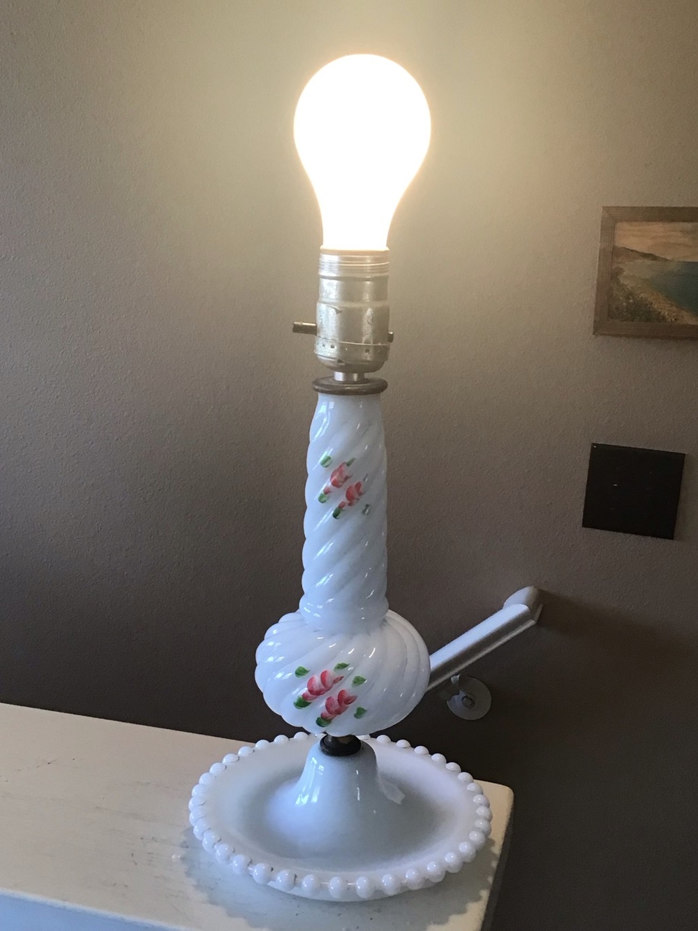 Vintage 12” Swirl Milkglass Handpainted Hob Knob Accent Lamp